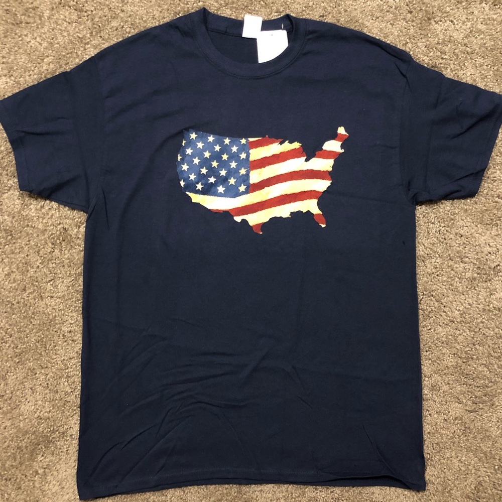 NWT Patriotic Men’s Tshirt